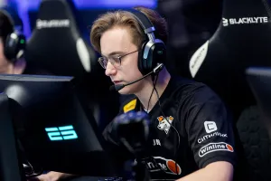 FL4MUS rejoint OG en prêt