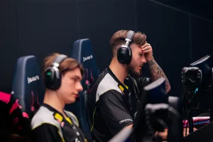 NAVI : jL se place sur le banc