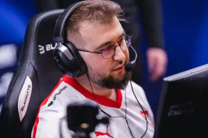 torzsi prolonge son contrat avec MOUZ
